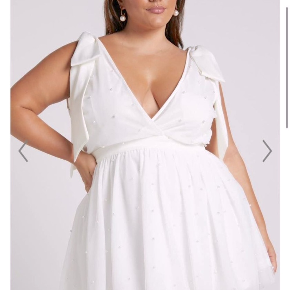 Size 14 SHOWPO Dress